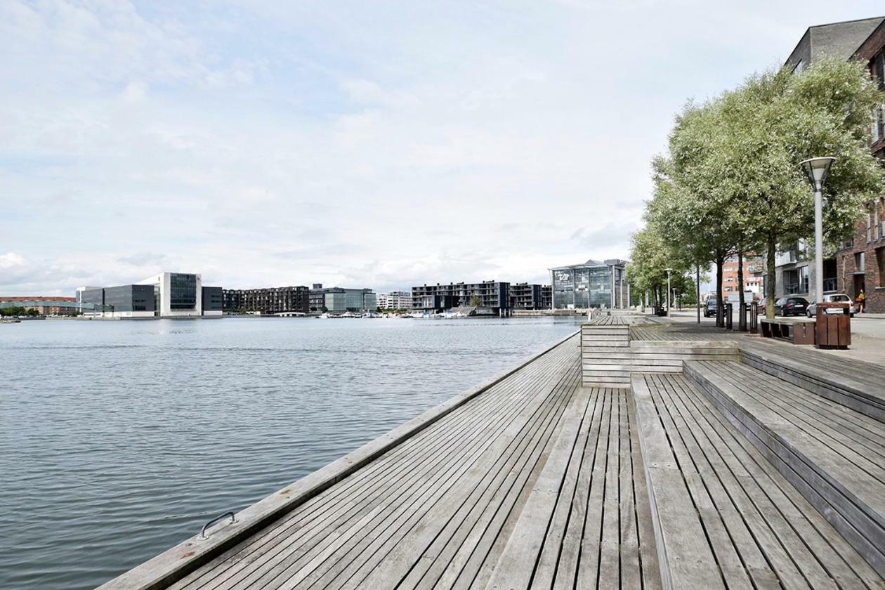 Modern In Sluseholmen With A Marvellous View Lejlighed
